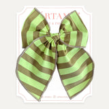 Orilla Bordada Bettlejuice Verde